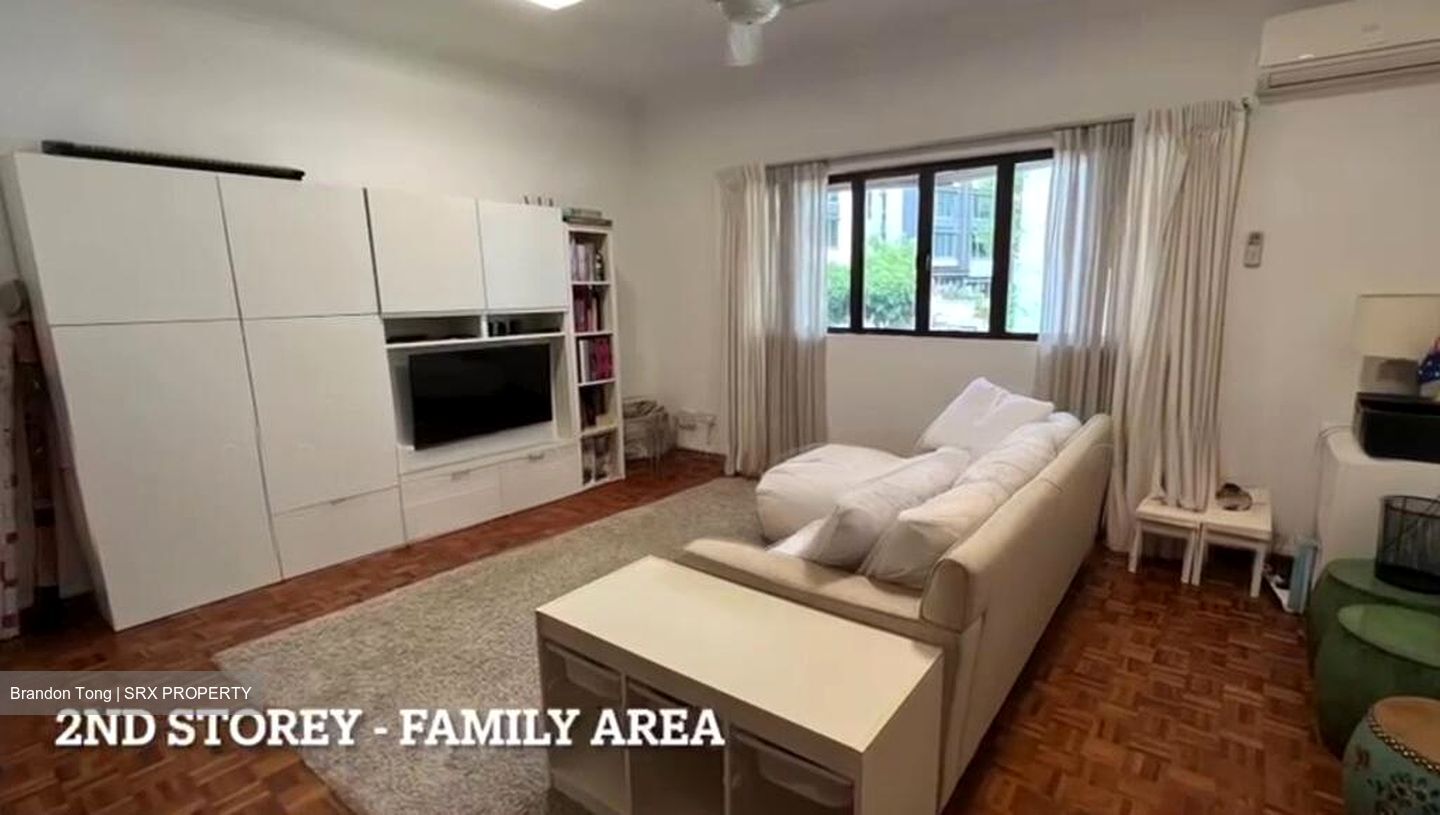 Regent Villas (D10), Semi-Detached #497395001